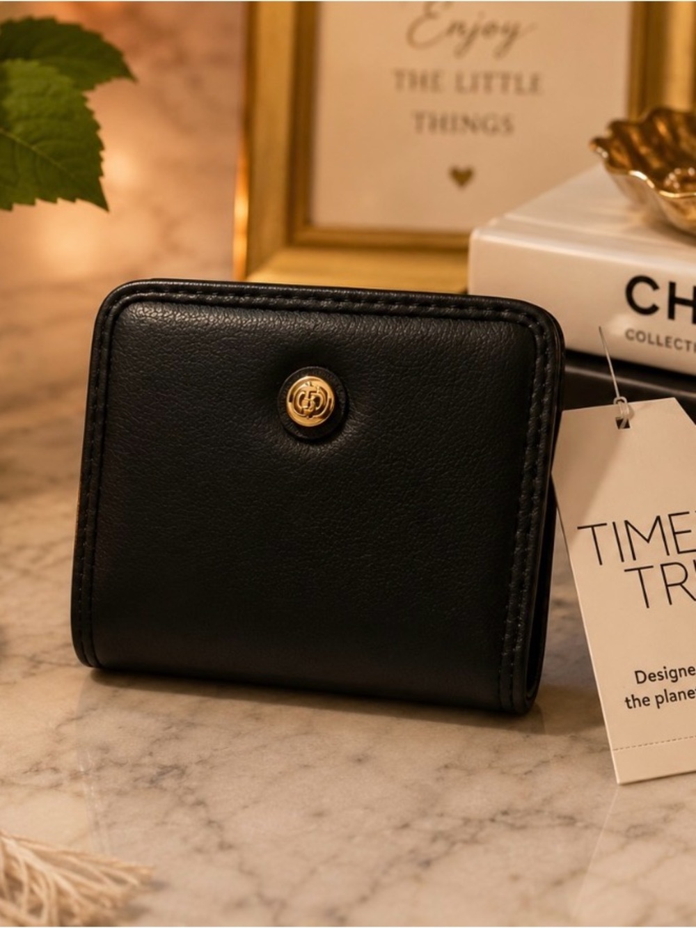 Time and Tru Black Compact Wallet with Gold Snap
